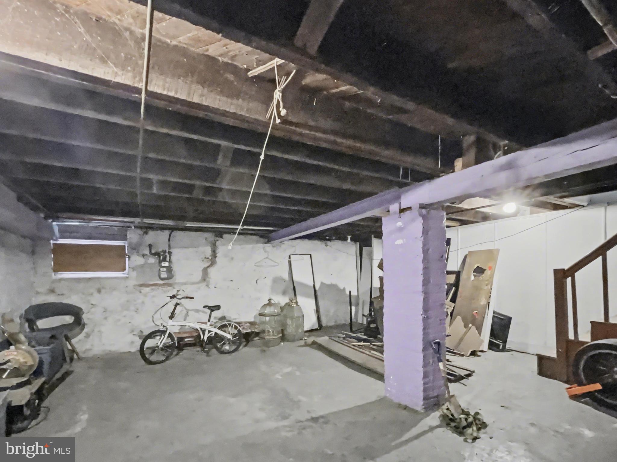 621 Edgewood Street Baltimore, MD 21229 - Photo 12 of 15 a view of car garage