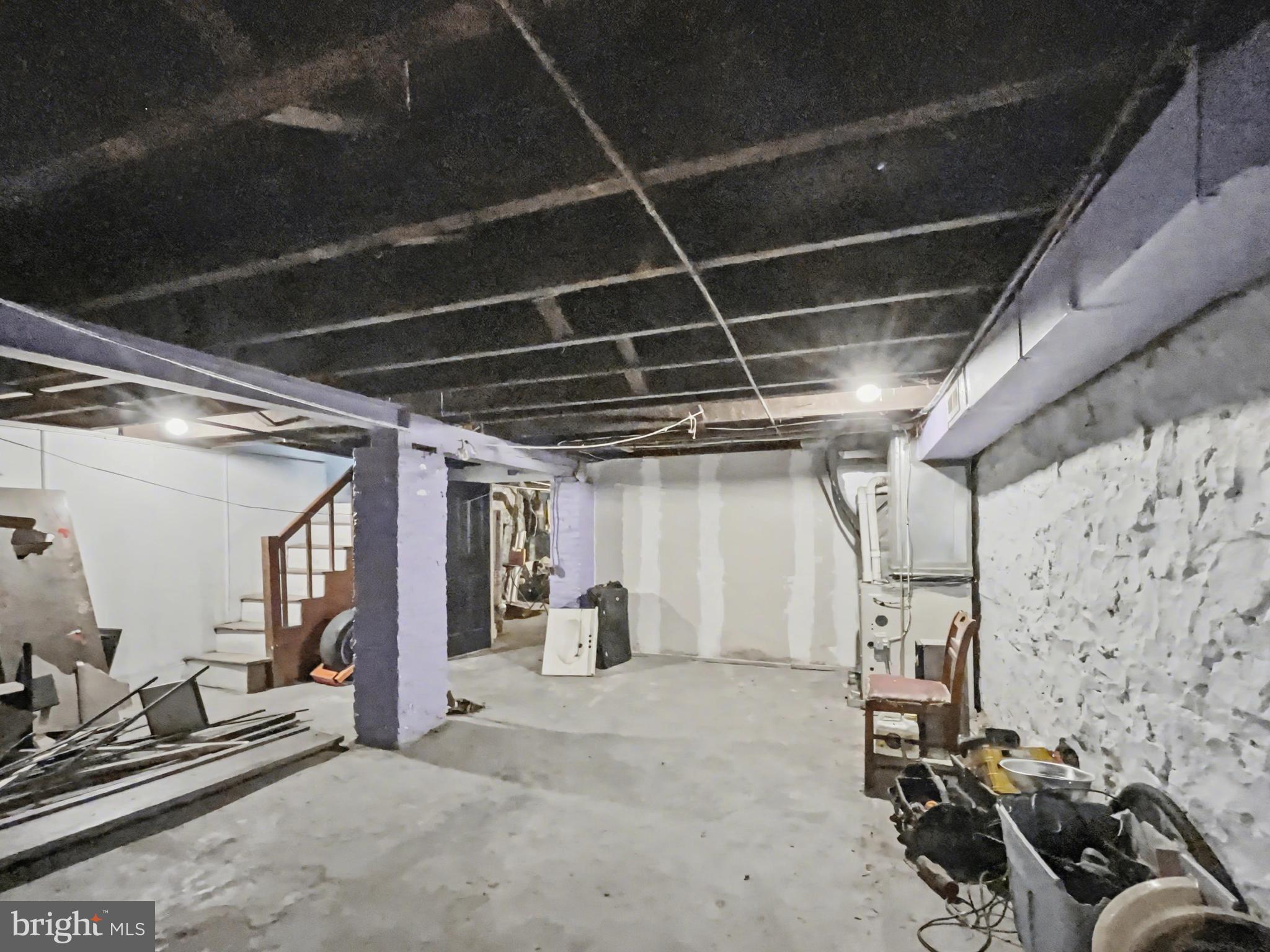 621 Edgewood Street Baltimore, MD 21229 - Photo 13 of 15 a view of gym