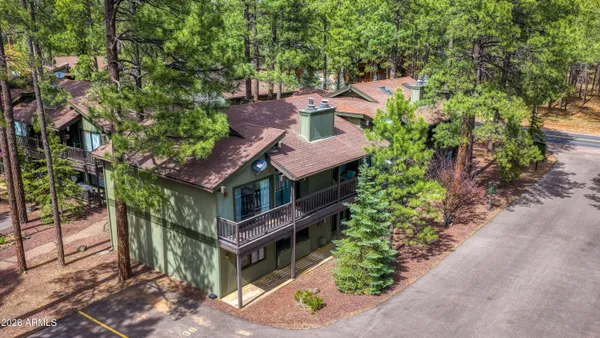 $269,999 | 2868 Park Circle, Unit 38, Pinetop, AZ 85935