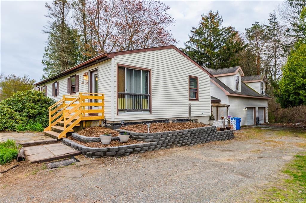 154 Sharp Hill Road Montville, CT 06382 - Photo 1 of 1 Gallery Image 1
