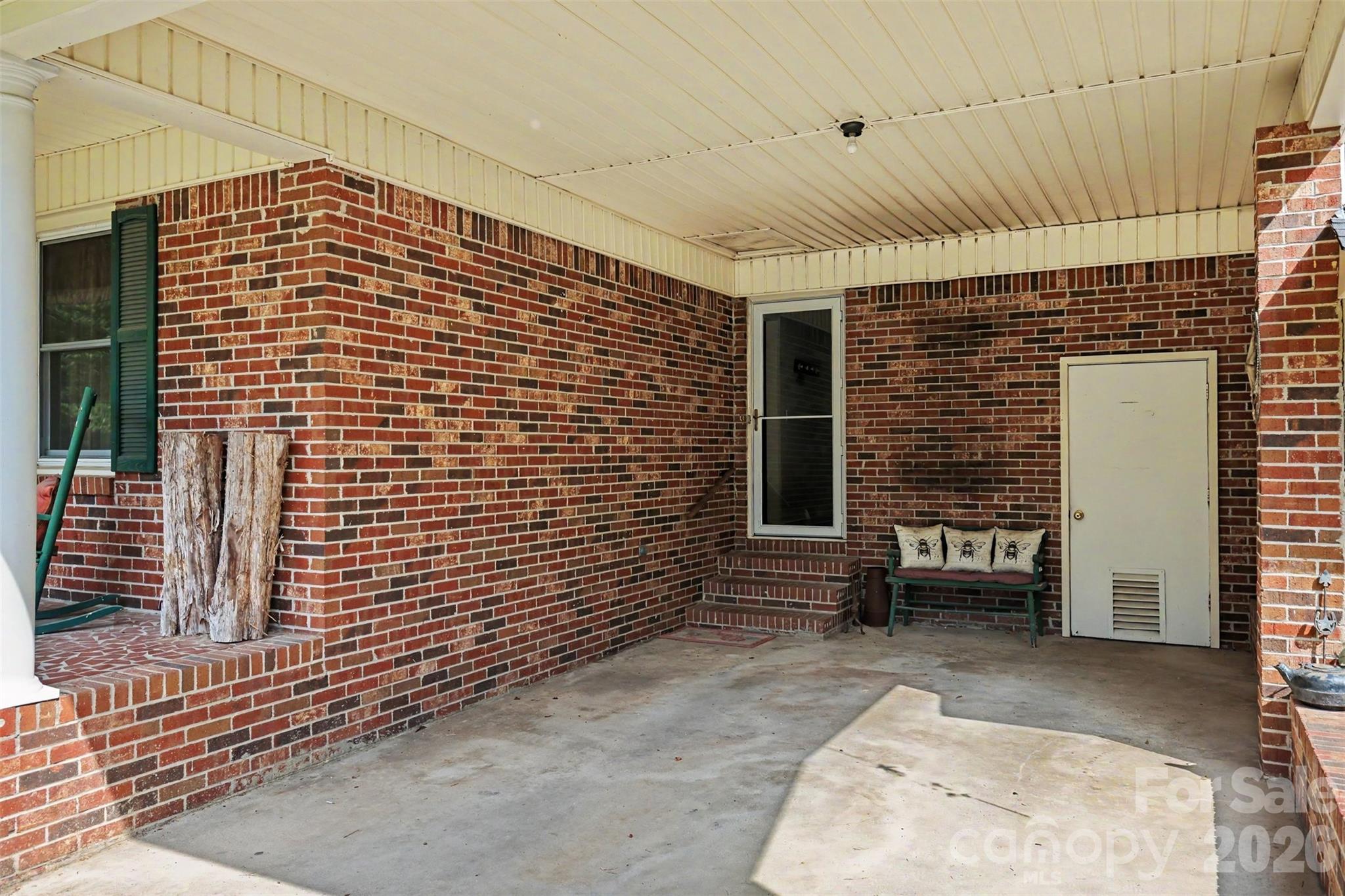6774 Woodhaven Road Kershaw, SC 29067 - Photo 4 of 30 a view of outdoor space with porch