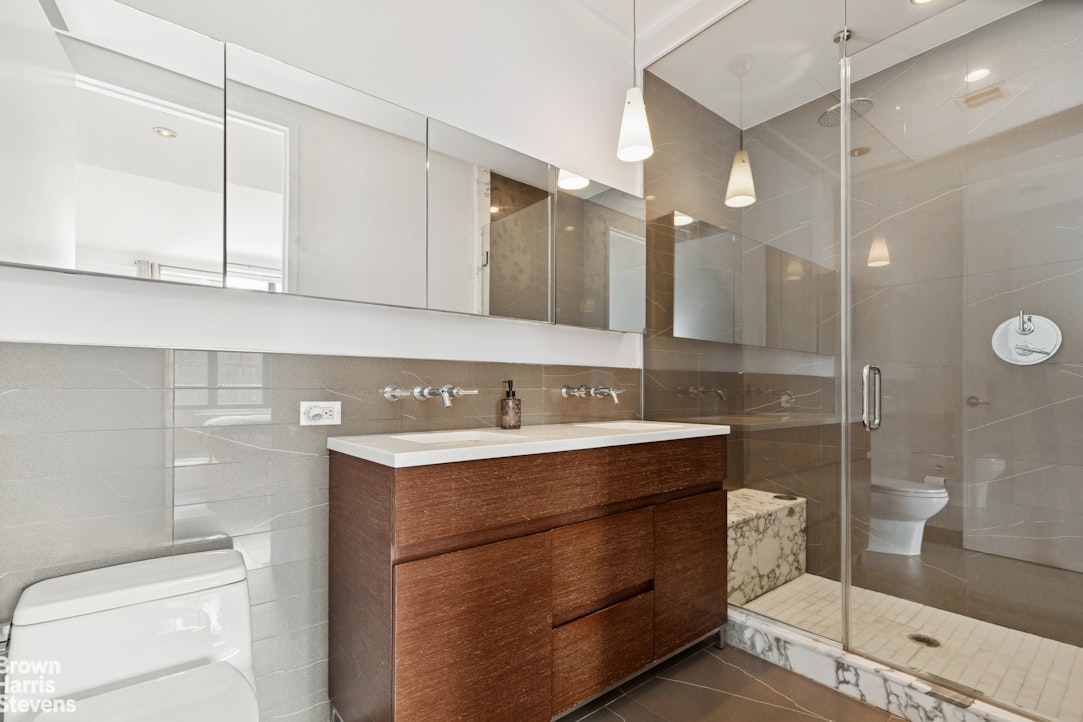 80 Metropolitan Avenue, Unit 4U Brooklyn, NY 11249 - Photo 10 of 22