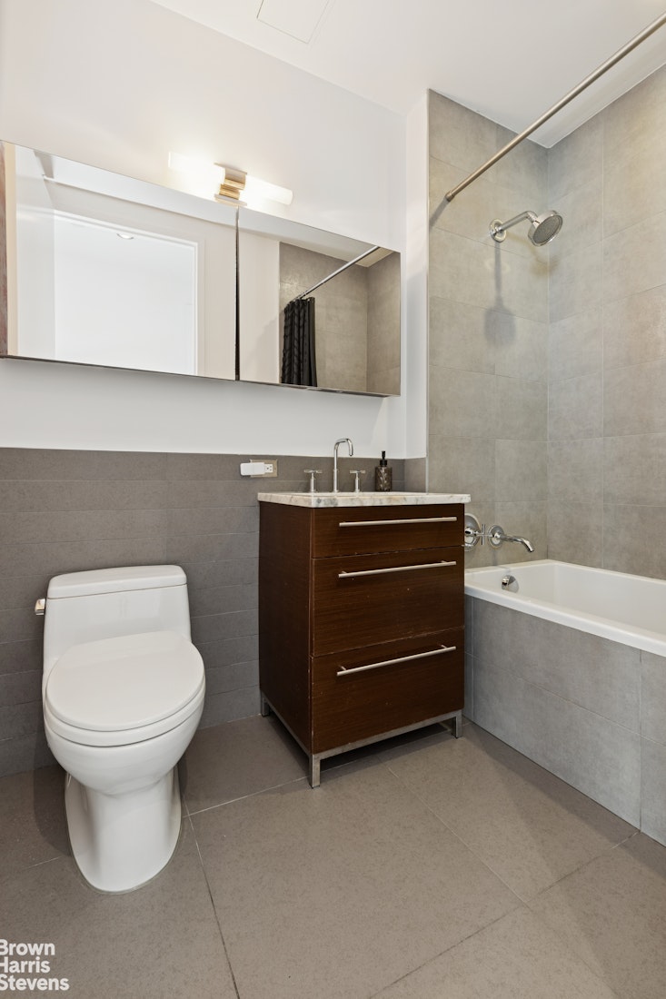 80 Metropolitan Avenue, Unit 4U Brooklyn, NY 11249 - Photo 13 of 22