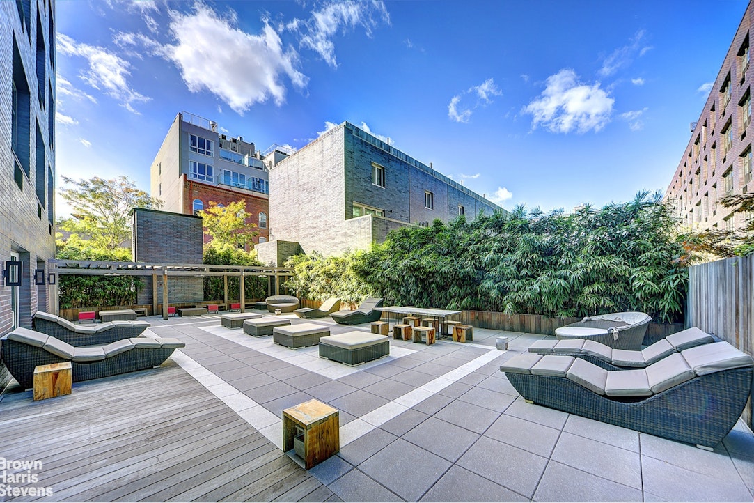 80 Metropolitan Avenue, Unit 4U Brooklyn, NY 11249 - Photo 18 of 22