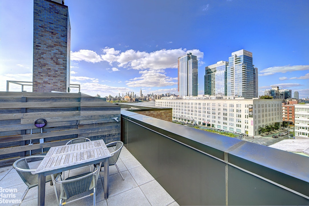 80 Metropolitan Avenue, Unit 4U Brooklyn, NY 11249 - Photo 19 of 22