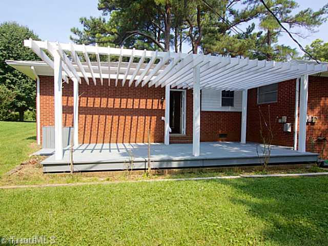 134 Penny Road Jamestown, NC 27282 - Photo 13 of 16 Patio/Deck.