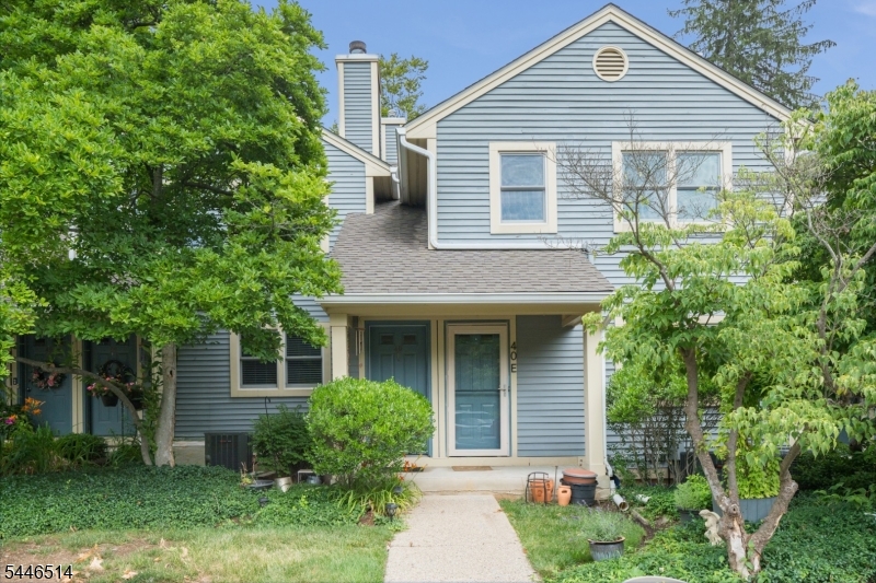 40 Loantaka Way, Unit F Madison, NJ 07940 - Photo 1 of 22