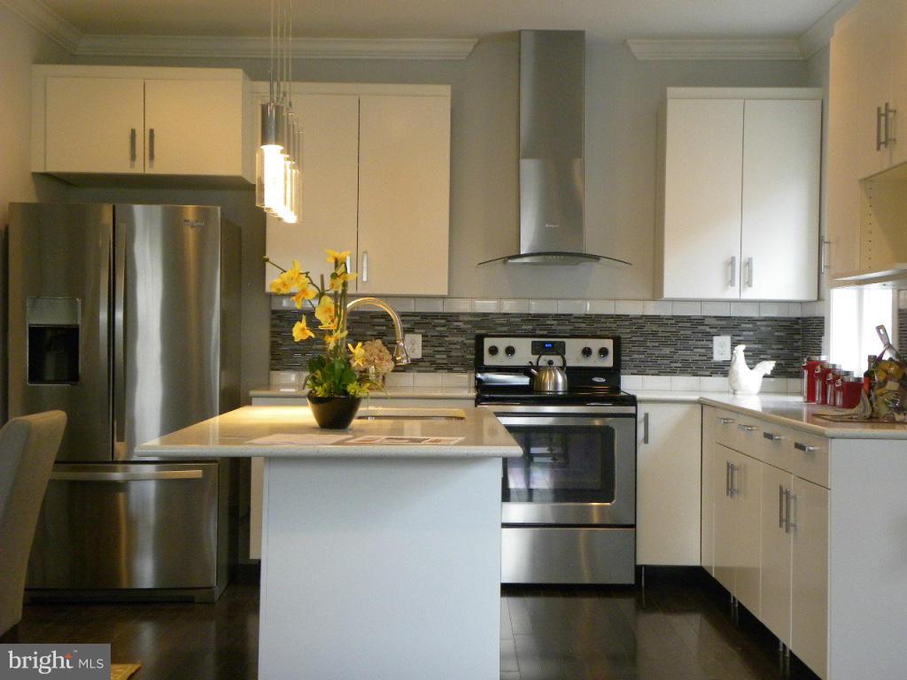 233 S Street Northeast, Unit A Washington, DC 20002 - Photo 22 of 30 Kitchen - unit 4