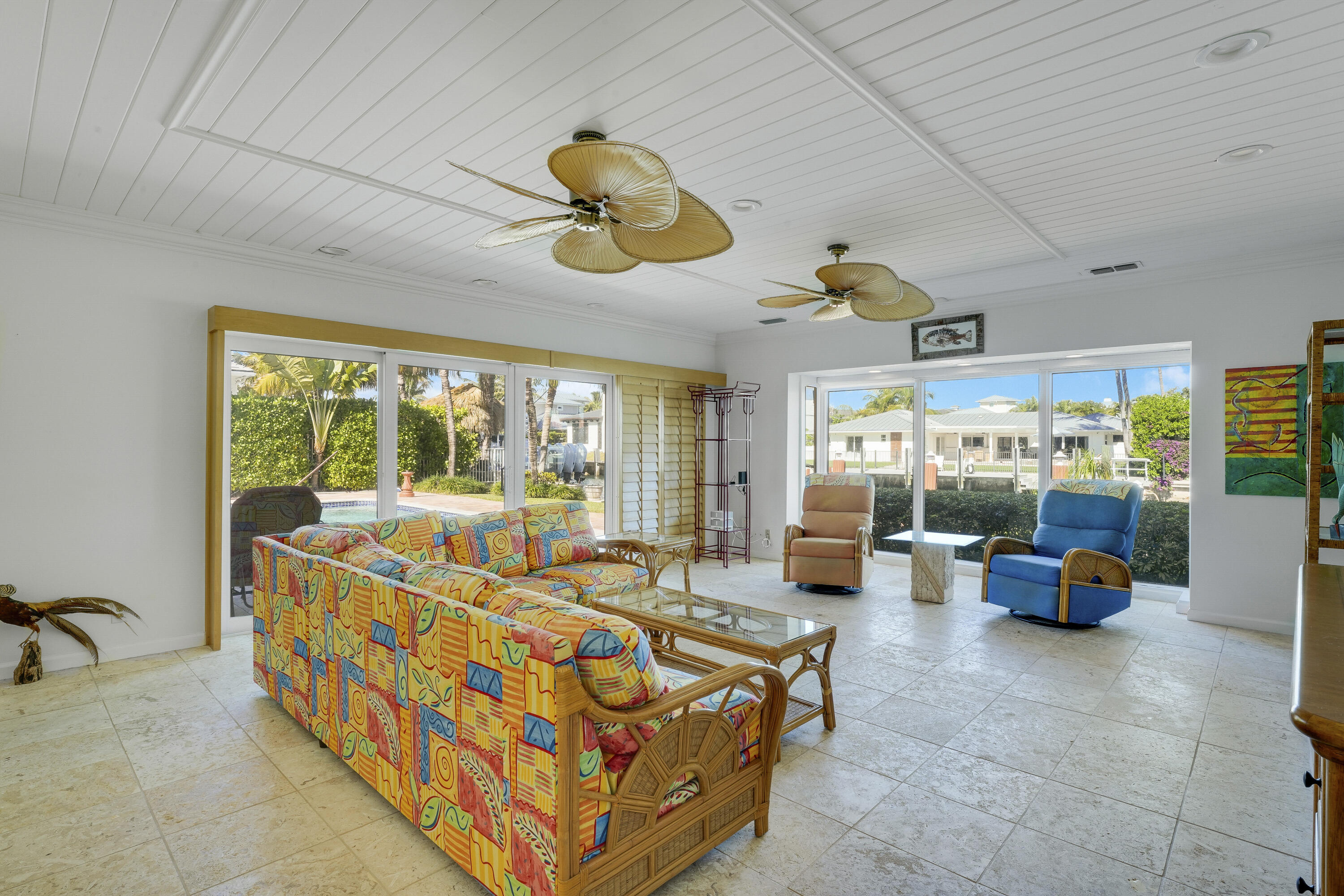 1080 Fairview Lane Singer Island, FL 33404 - Photo 21 of 51 a very nice looking room with a large window