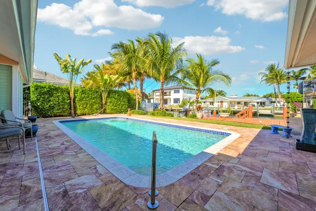 a outdoor view of a lake view