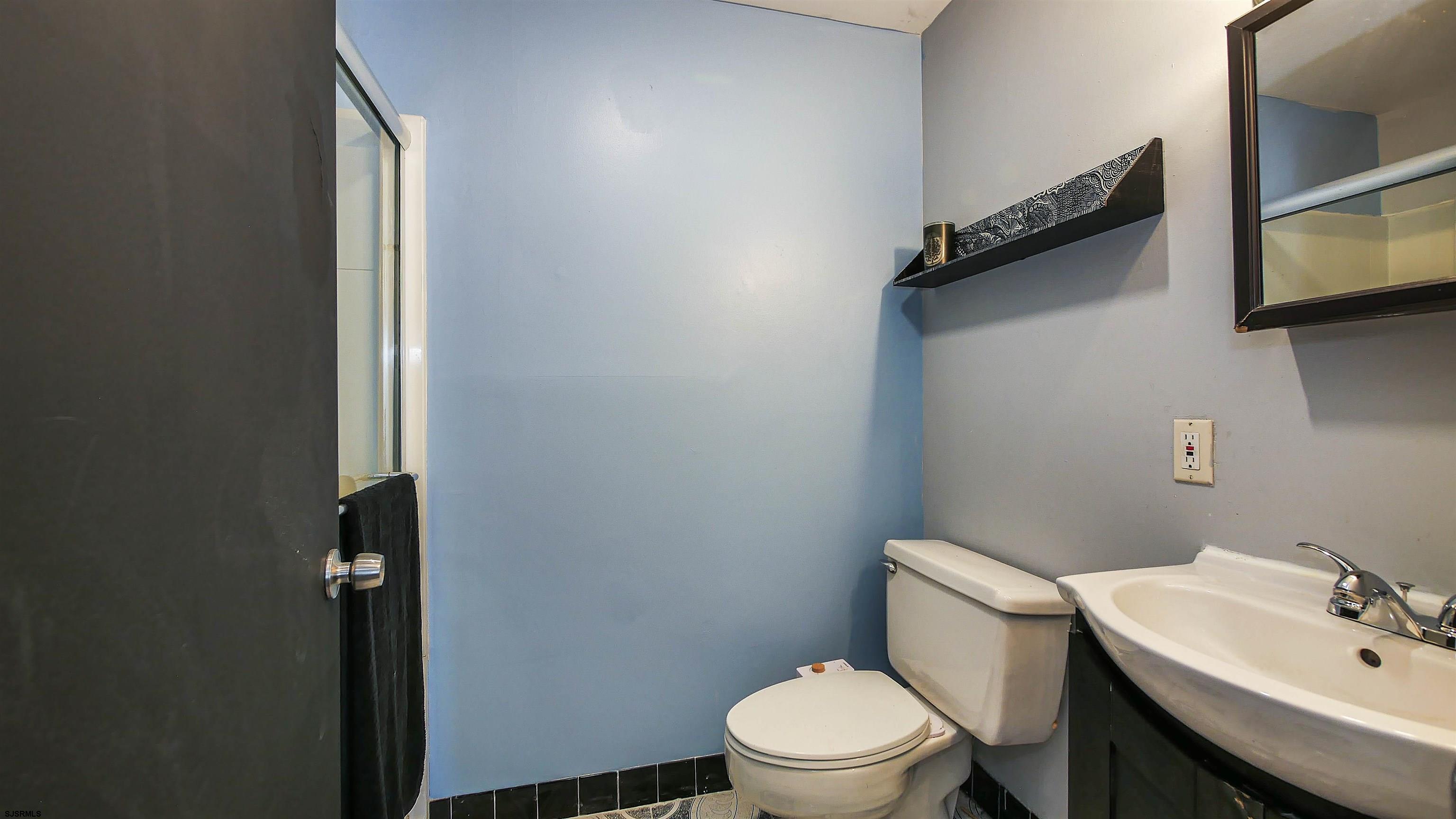 2037 Shore Road Linwood, NJ 08221 - Photo 25 of 46 Gallery Image 25