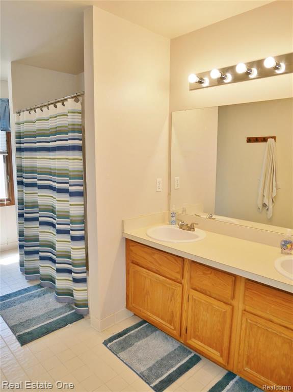 3661 Merriweather Lane Rochester Hills, MI 48306 - Photo 21 of 26