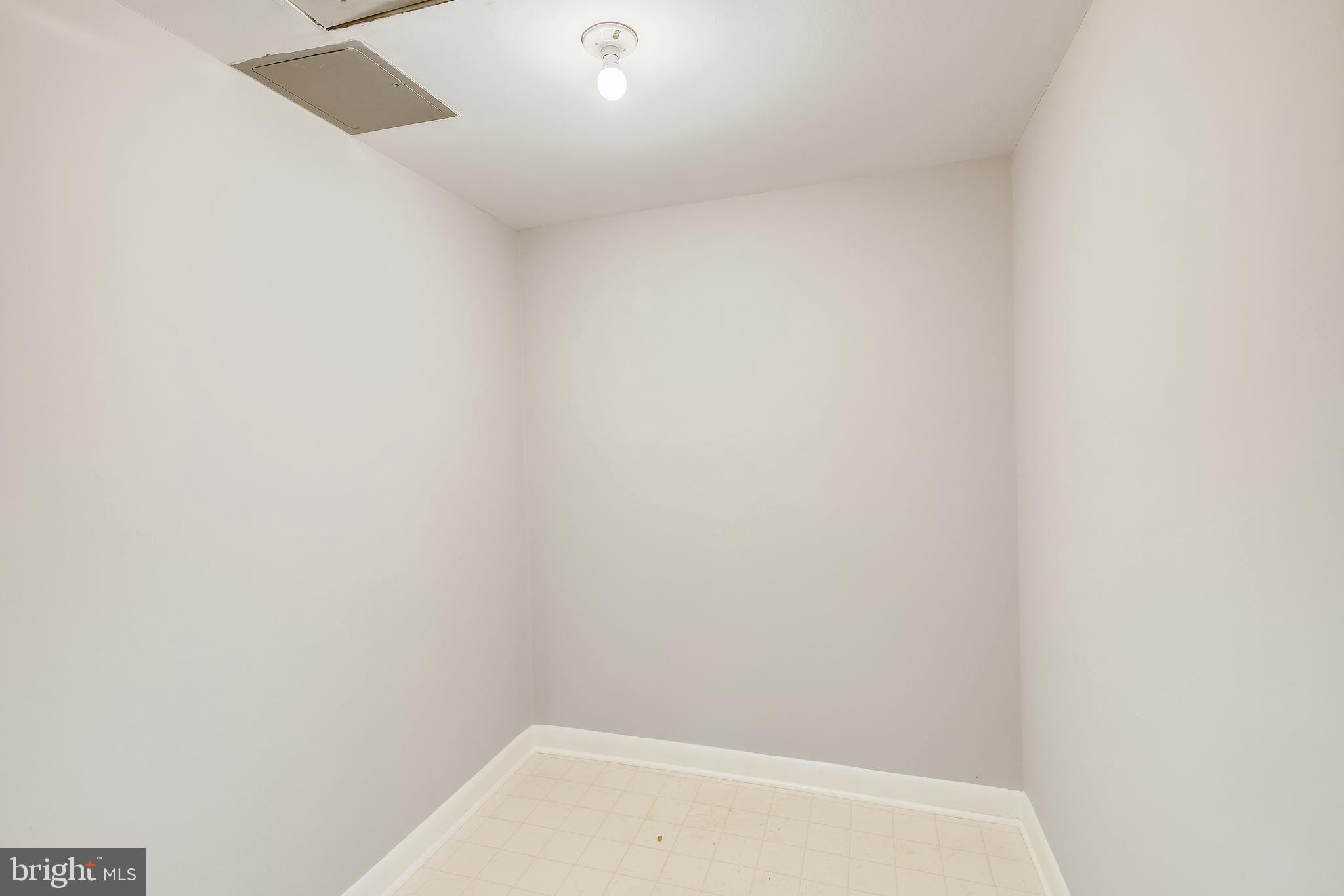 17815 Buehler Road, Unit 90 Olney, MD 20832 - Photo 23 of 40