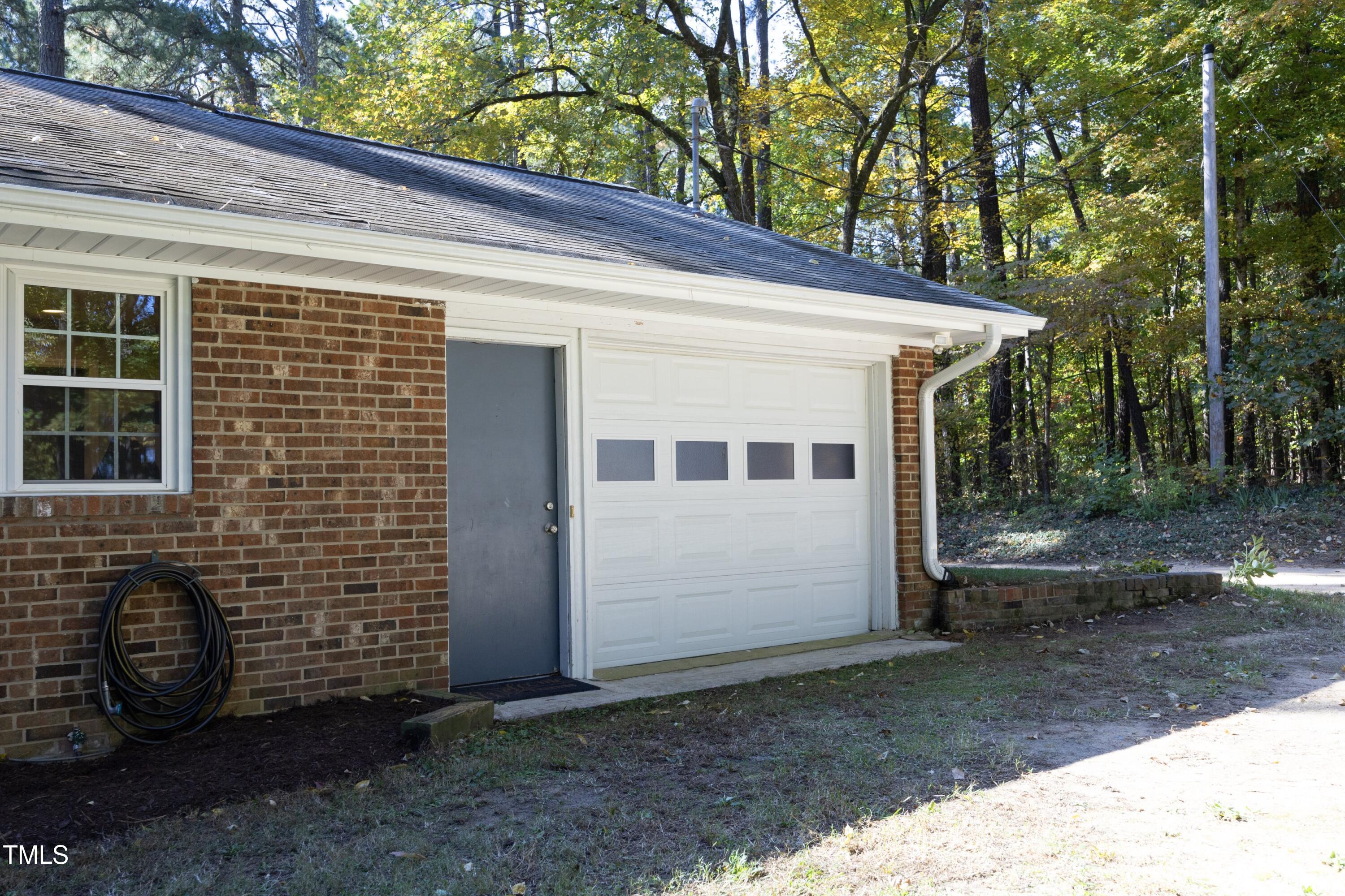 108 Ray Road Chapel Hill, NC 27516 - Photo 29 of 32 29GarageExterior