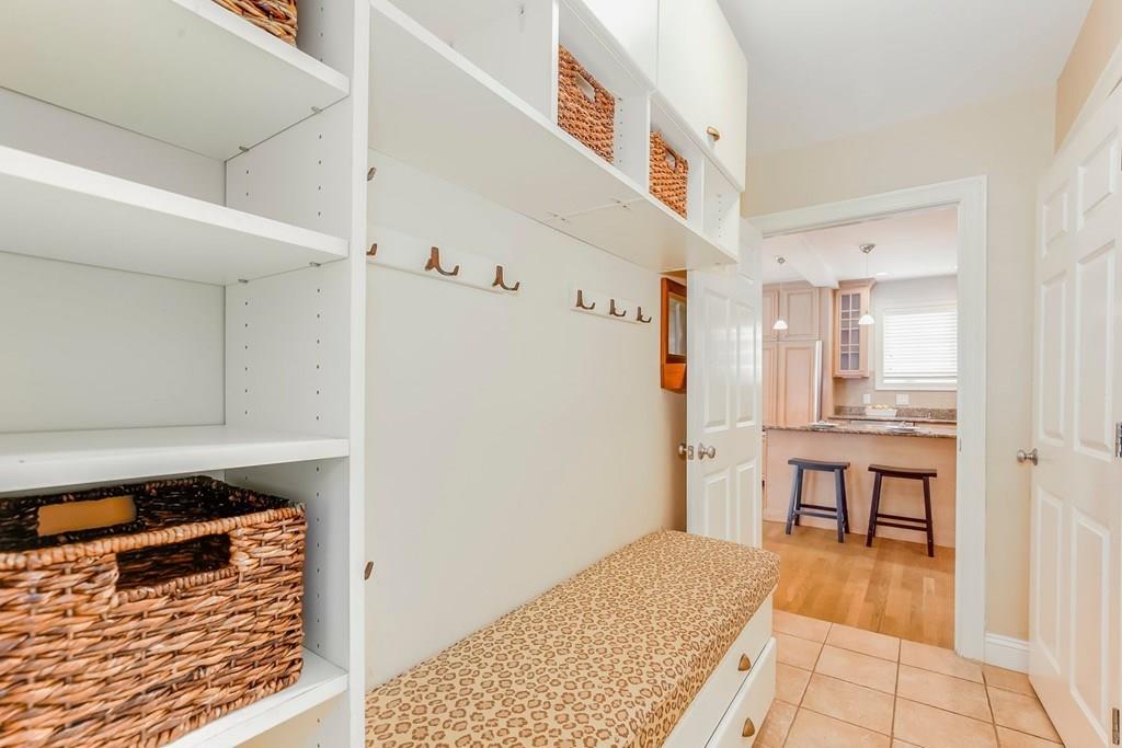 21 Knox Street Belmont, MA 02478 - Photo 12 of 38