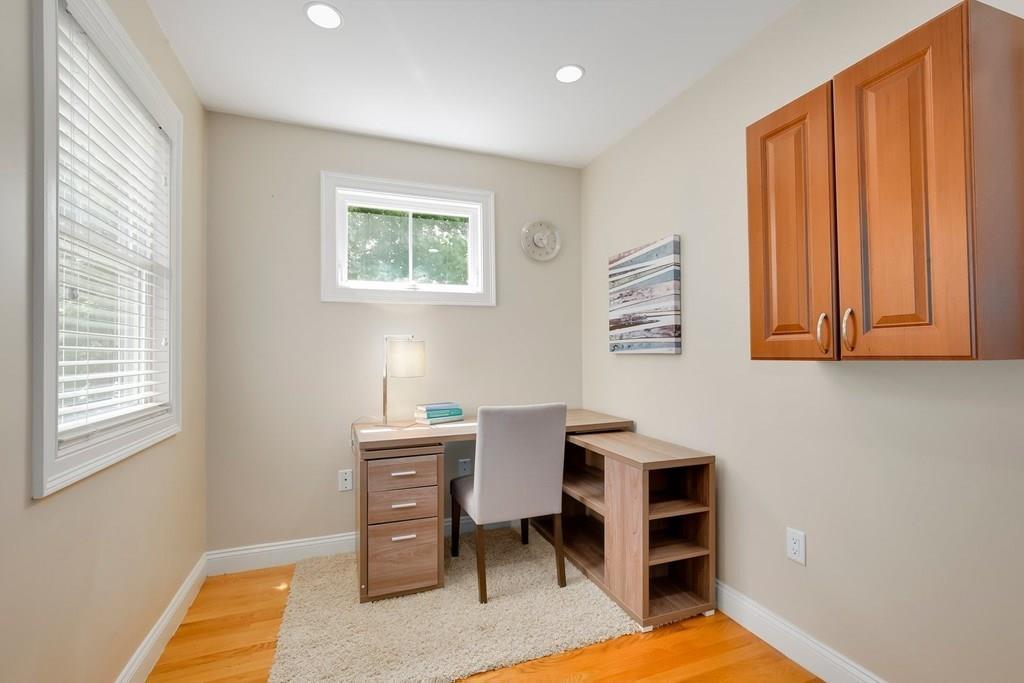 21 Knox Street Belmont, MA 02478 - Photo 22 of 38