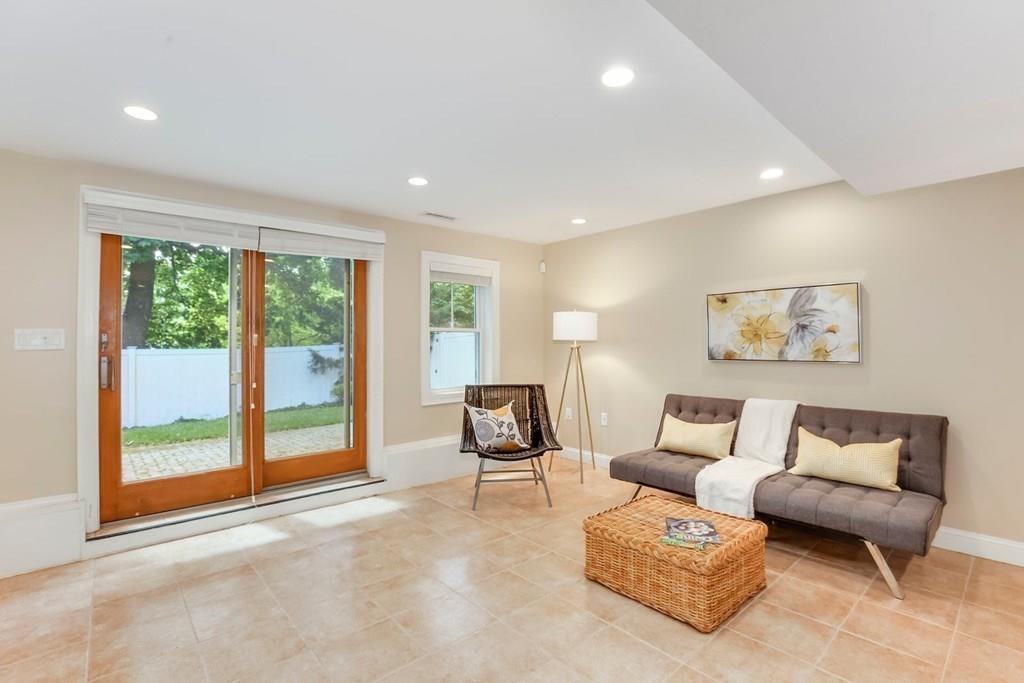 21 Knox Street Belmont, MA 02478 - Photo 32 of 38