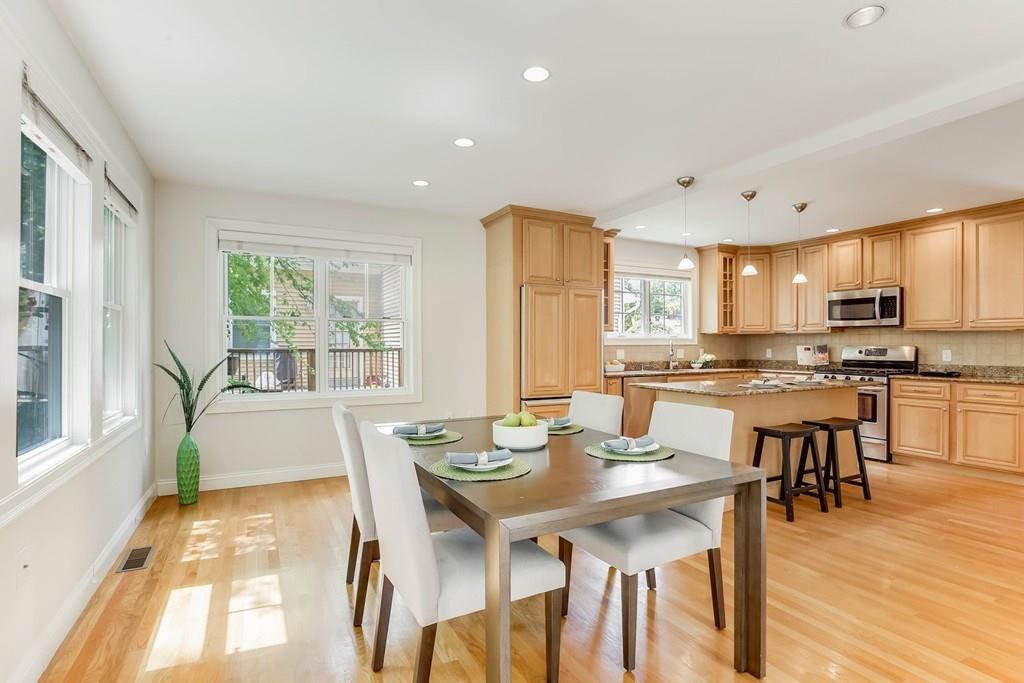 21 Knox Street Belmont, MA 02478 - Photo 8 of 38