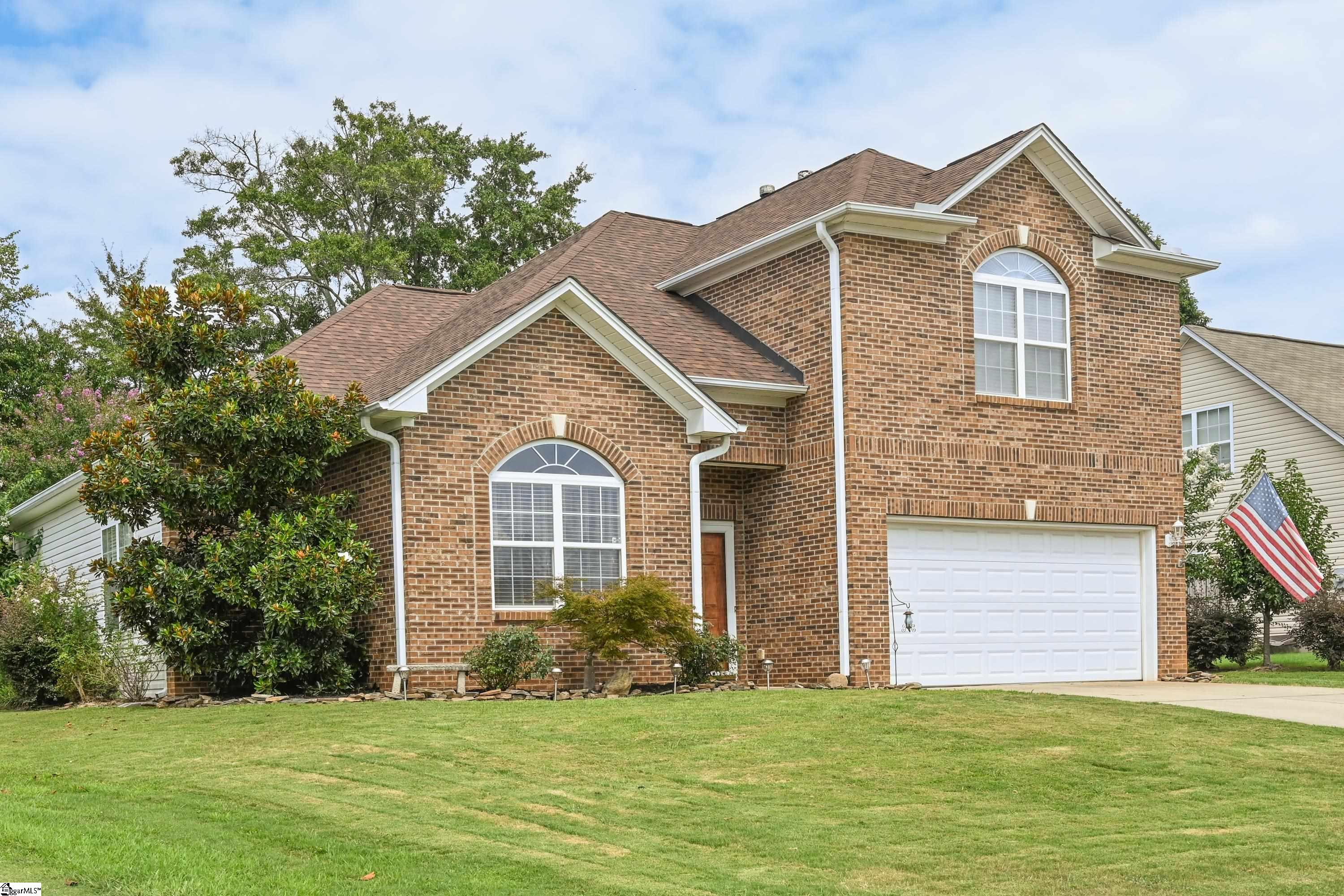746 Tinder Boiling Springs Boiling Springs, SC 29316 - Photo 1 of 34 Gallery Image 1