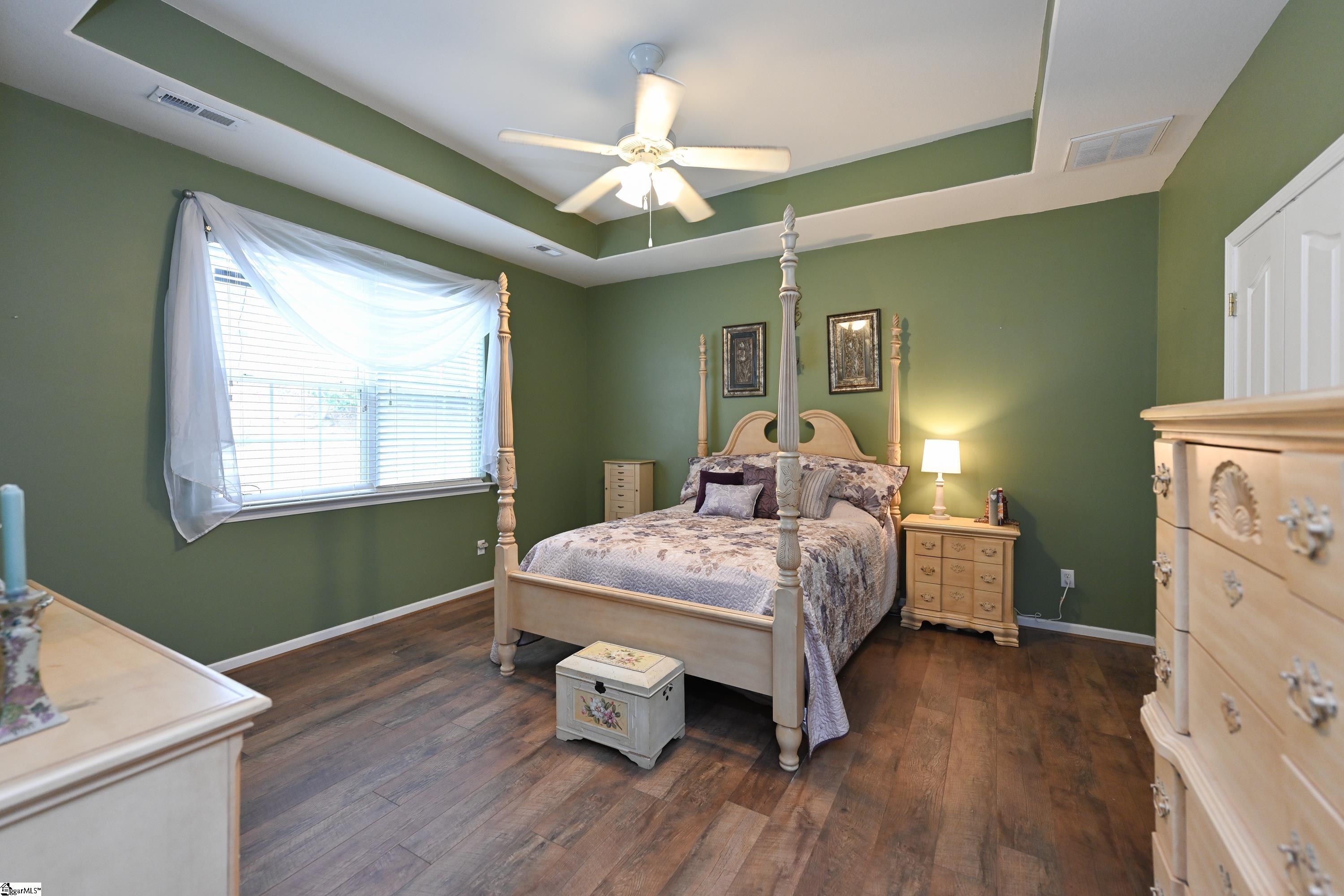 746 Tinder Boiling Springs Boiling Springs, SC 29316 - Photo 21 of 34 Gallery Image 21