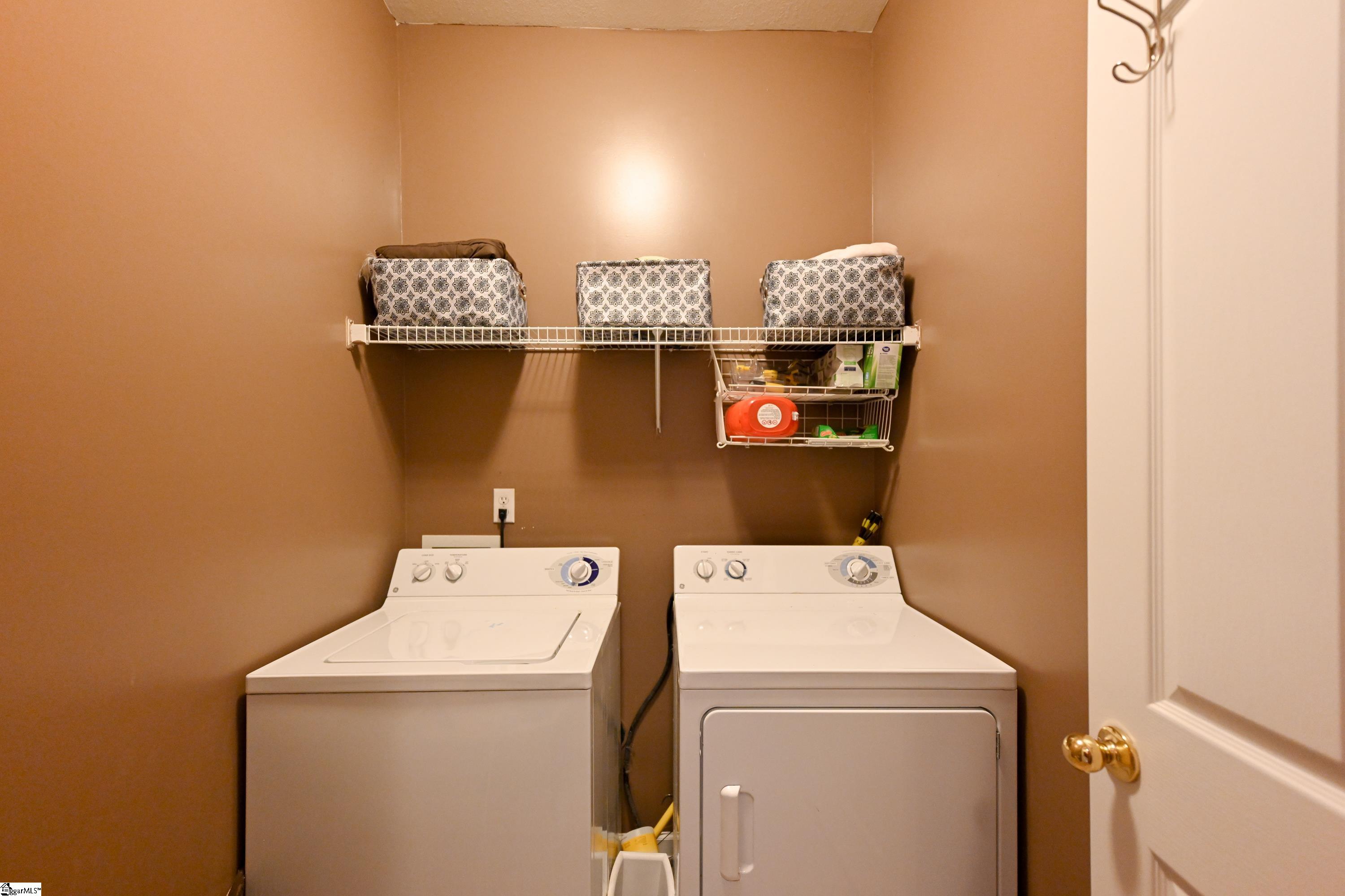746 Tinder Boiling Springs Boiling Springs, SC 29316 - Photo 22 of 34 Gallery Image 22