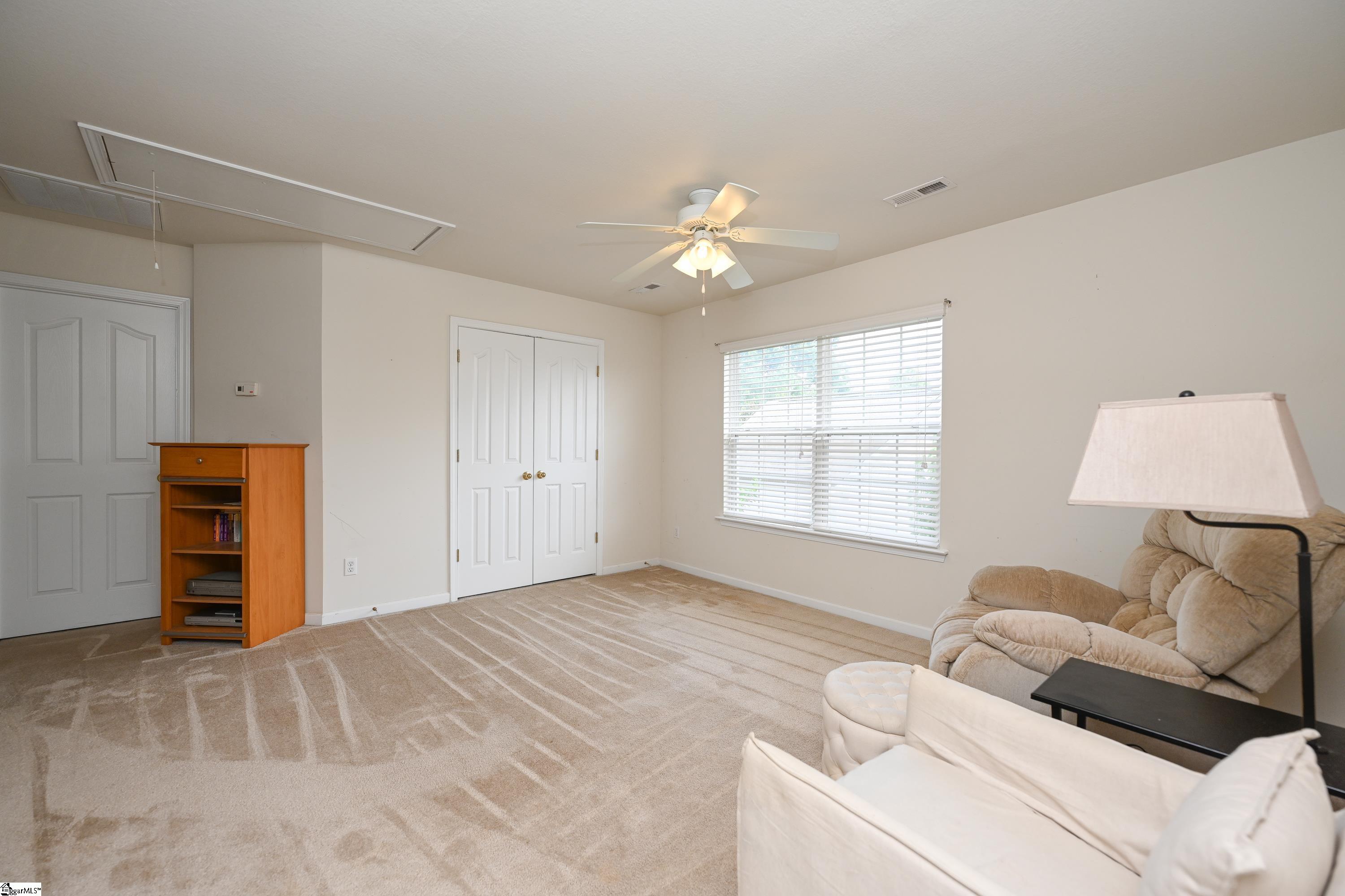 746 Tinder Boiling Springs Boiling Springs, SC 29316 - Photo 27 of 34 Gallery Image 27