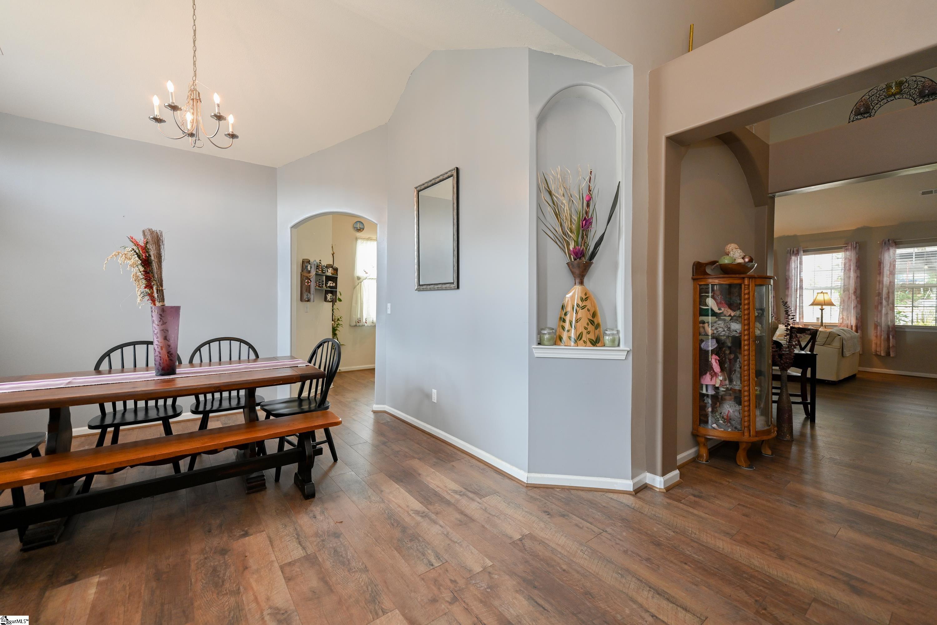 746 Tinder Boiling Springs Boiling Springs, SC 29316 - Photo 6 of 34 Gallery Image 6