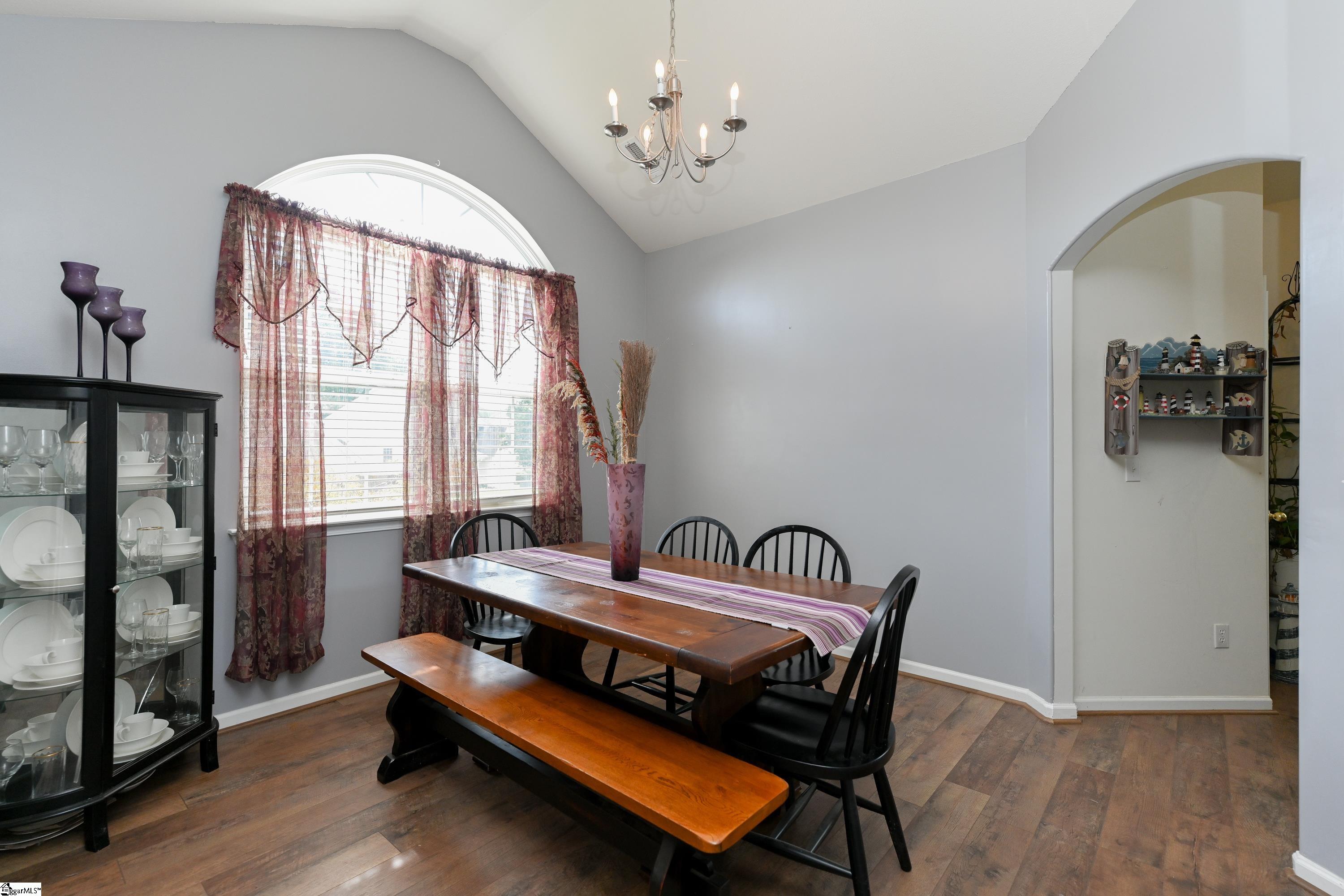 746 Tinder Boiling Springs Boiling Springs, SC 29316 - Photo 7 of 34 Gallery Image 7