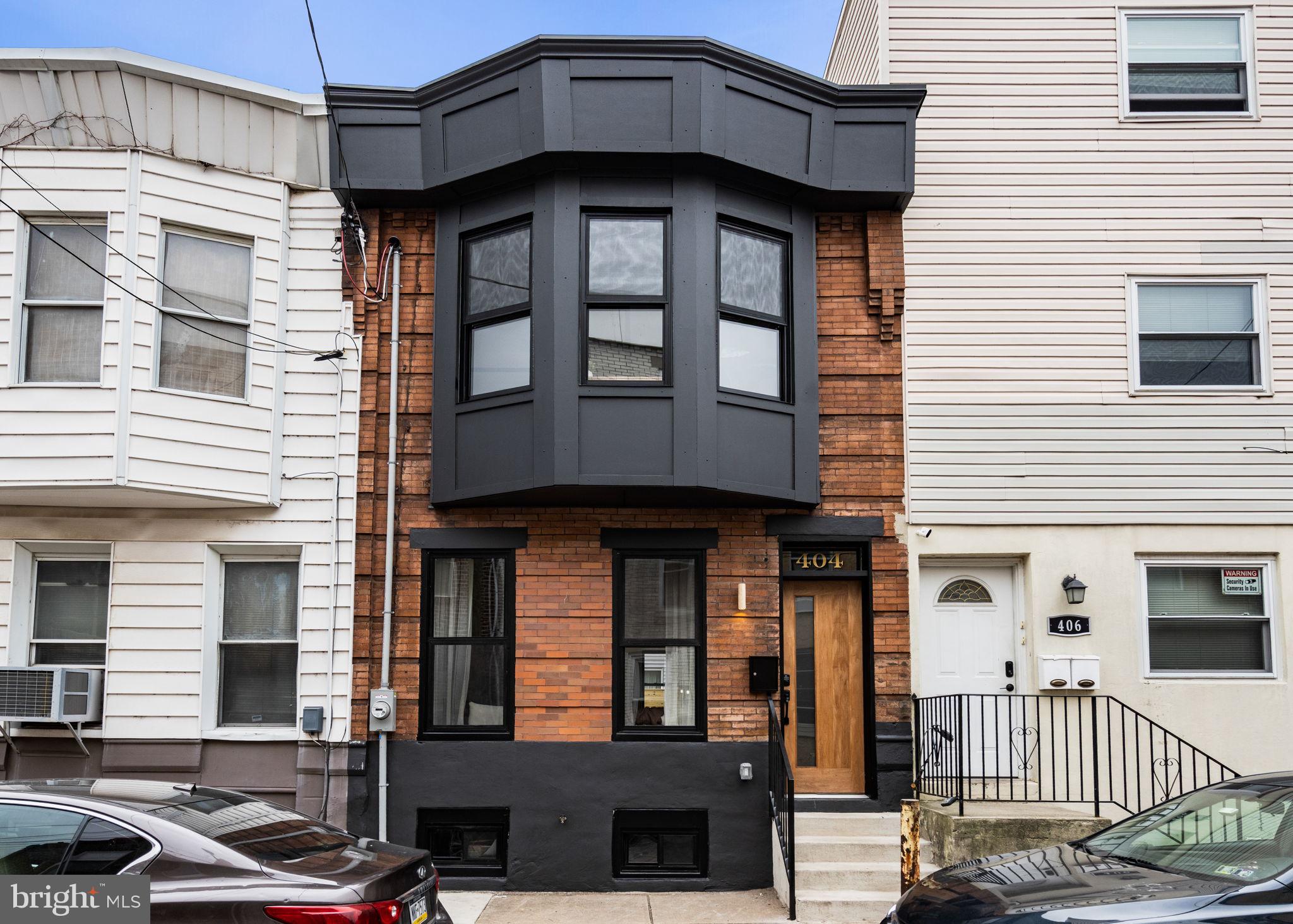 404 Pierce Street Philadelphia, PA 19148 - Photo 1 of 31 a front view of a house