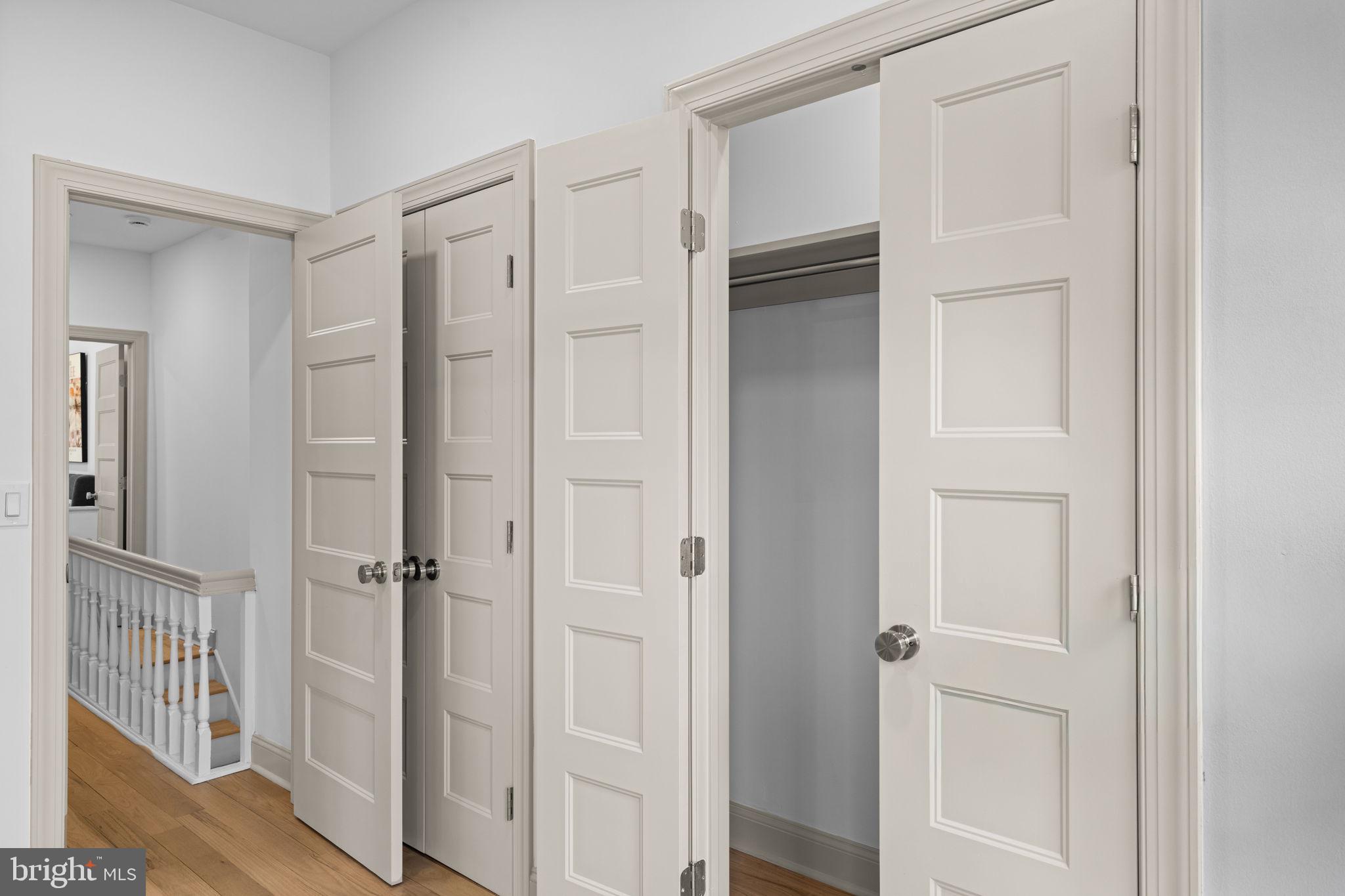 404 Pierce Street Philadelphia, PA 19148 - Photo 28 of 31 a view of a hallway
