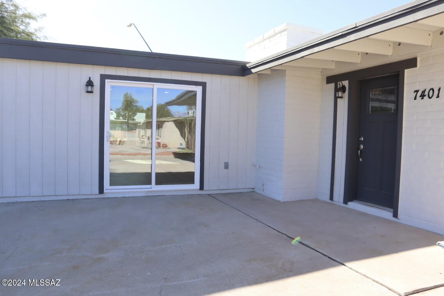 7401 East Stella Road Tucson, AZ 85730 - Photo 3 of 39 Gallery Image 3