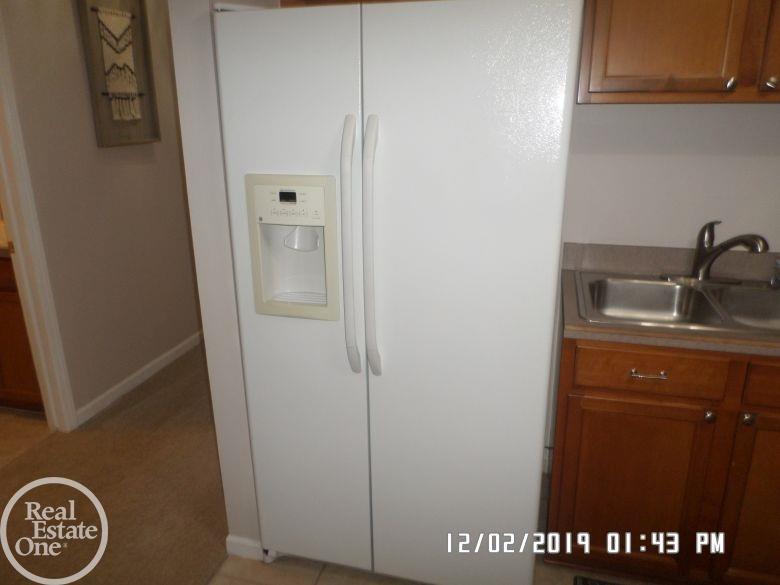 34120 Utica Road, Unit 39 Fraser, MI 48026 - Photo 5 of 17 Gallery Image 5