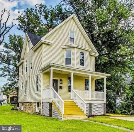 $3,000 | 3715 Gwynn Oak Avenue, Gwynn Oak, MD 21207