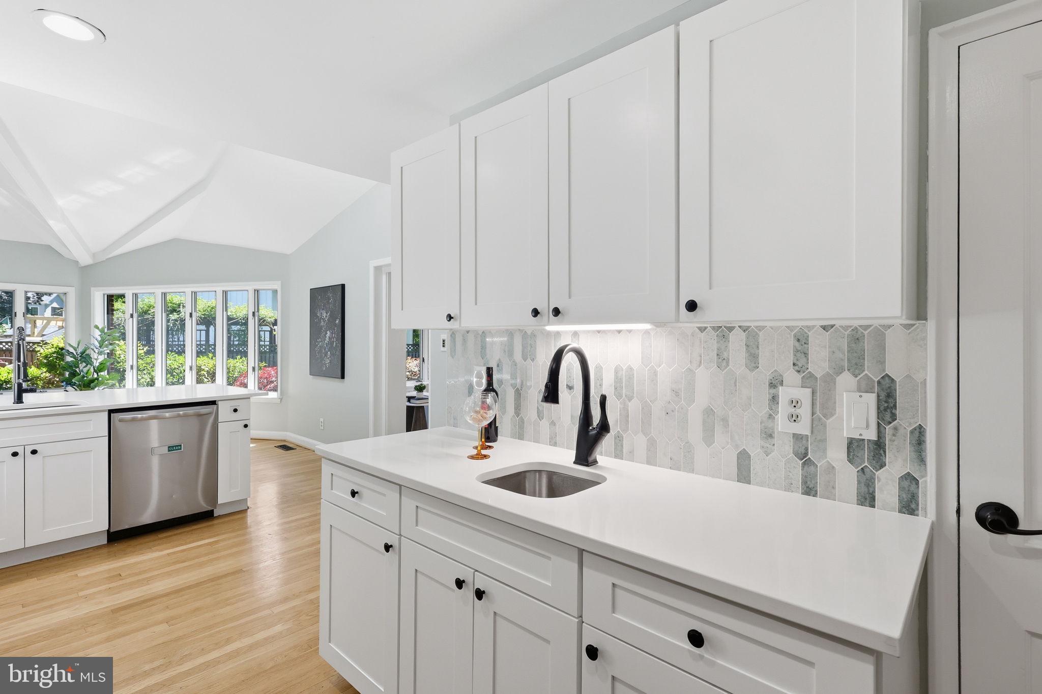503 Dorchester Road Falls Church, VA 22046 - Photo 13 of 59