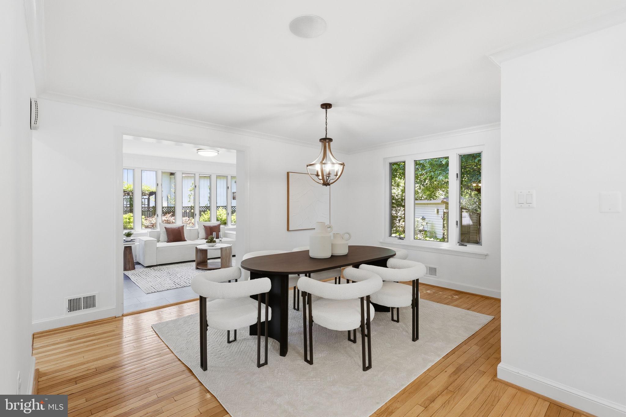 503 Dorchester Road Falls Church, VA 22046 - Photo 2 of 59 Dinning Room