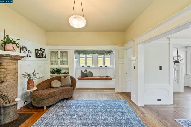 $899,000 | 2840 11th Avenue, Oakland, CA 94610