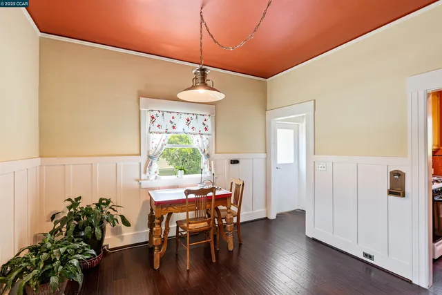 $899,000 | 2840 11th Avenue, Oakland, CA 94610