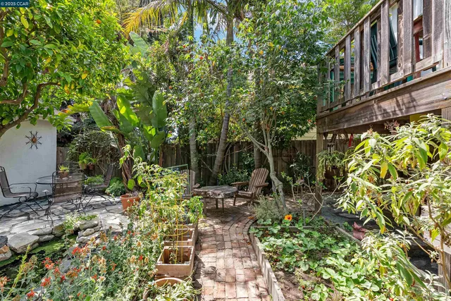 $899,000 | 2840 11th Avenue, Oakland, CA 94610