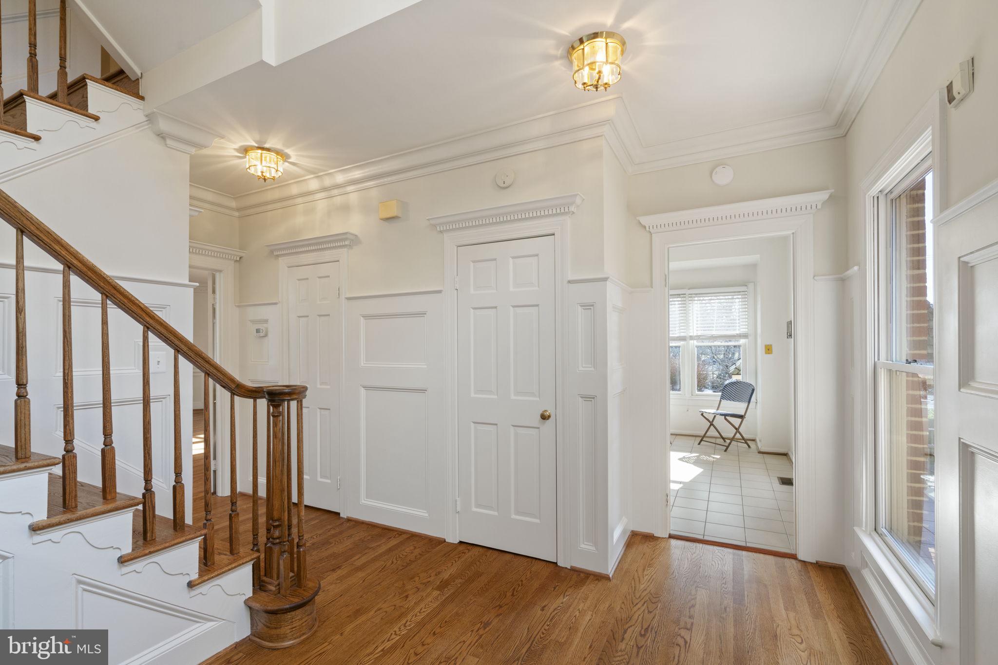 1537 Cedar Avenue McLean, VA 22101 - Photo 11 of 54 a view of an entryway with wooden floor
