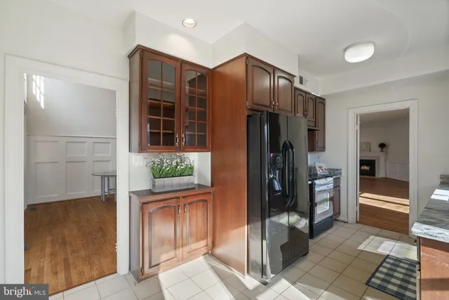 a view of walk in closet