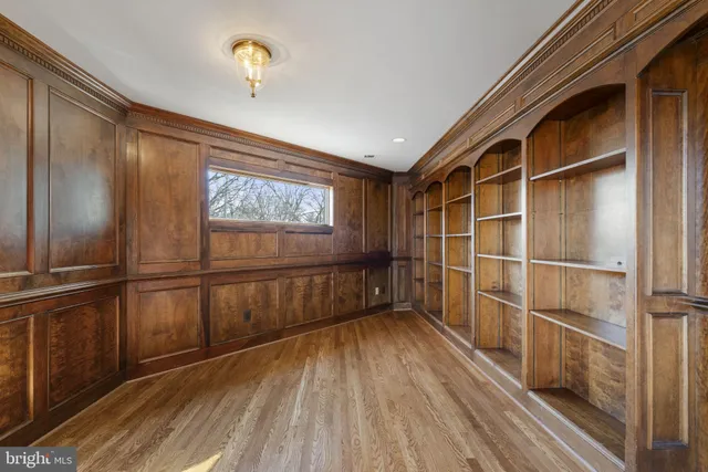 a view of empty room