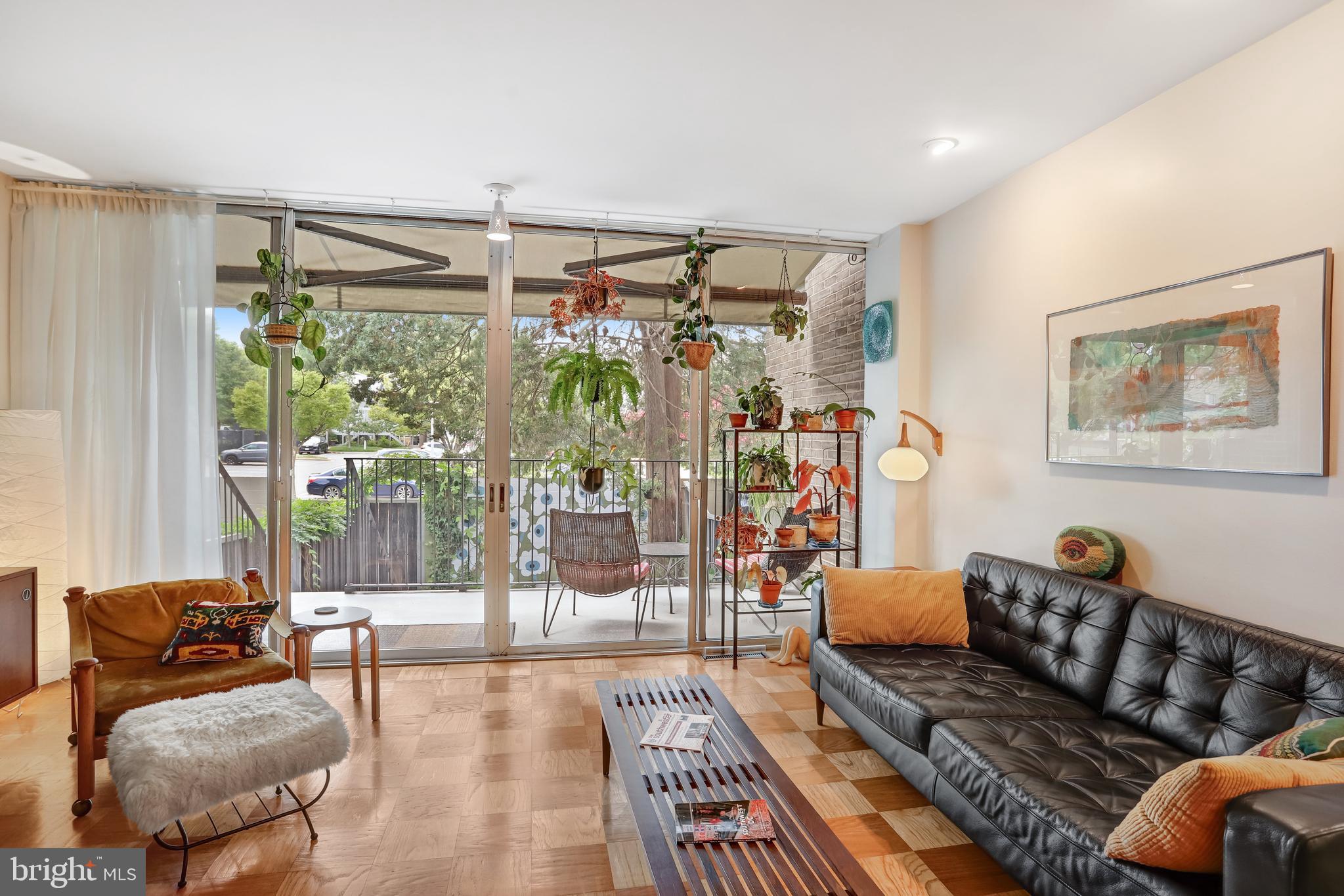 341 O Street Southwest Washington, DC 20024 - Photo 9 of 50