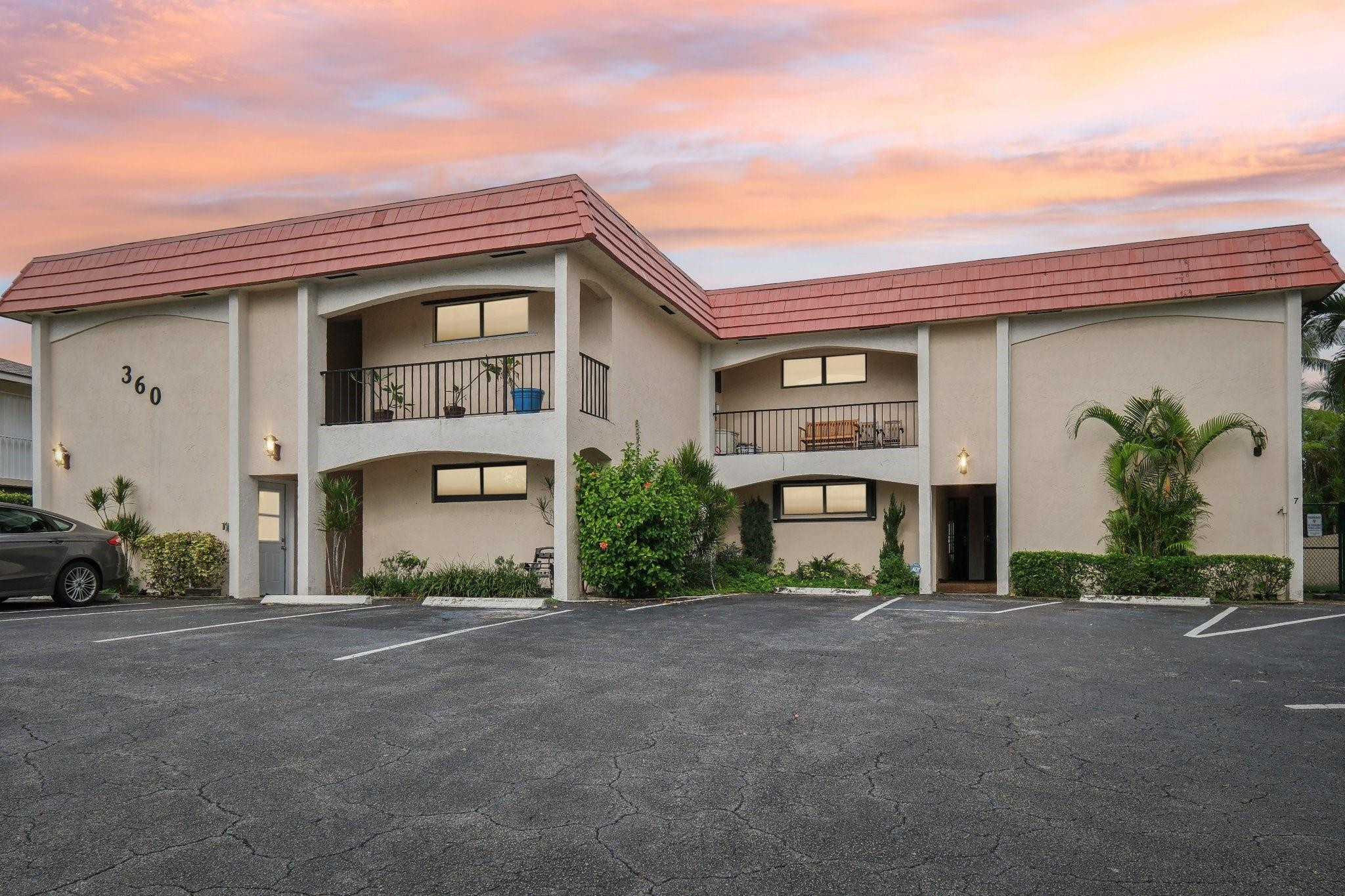 360 Wilma Circle, Unit 3 Riviera Beach, FL 33404 - Photo 17 of 23 Photo 17