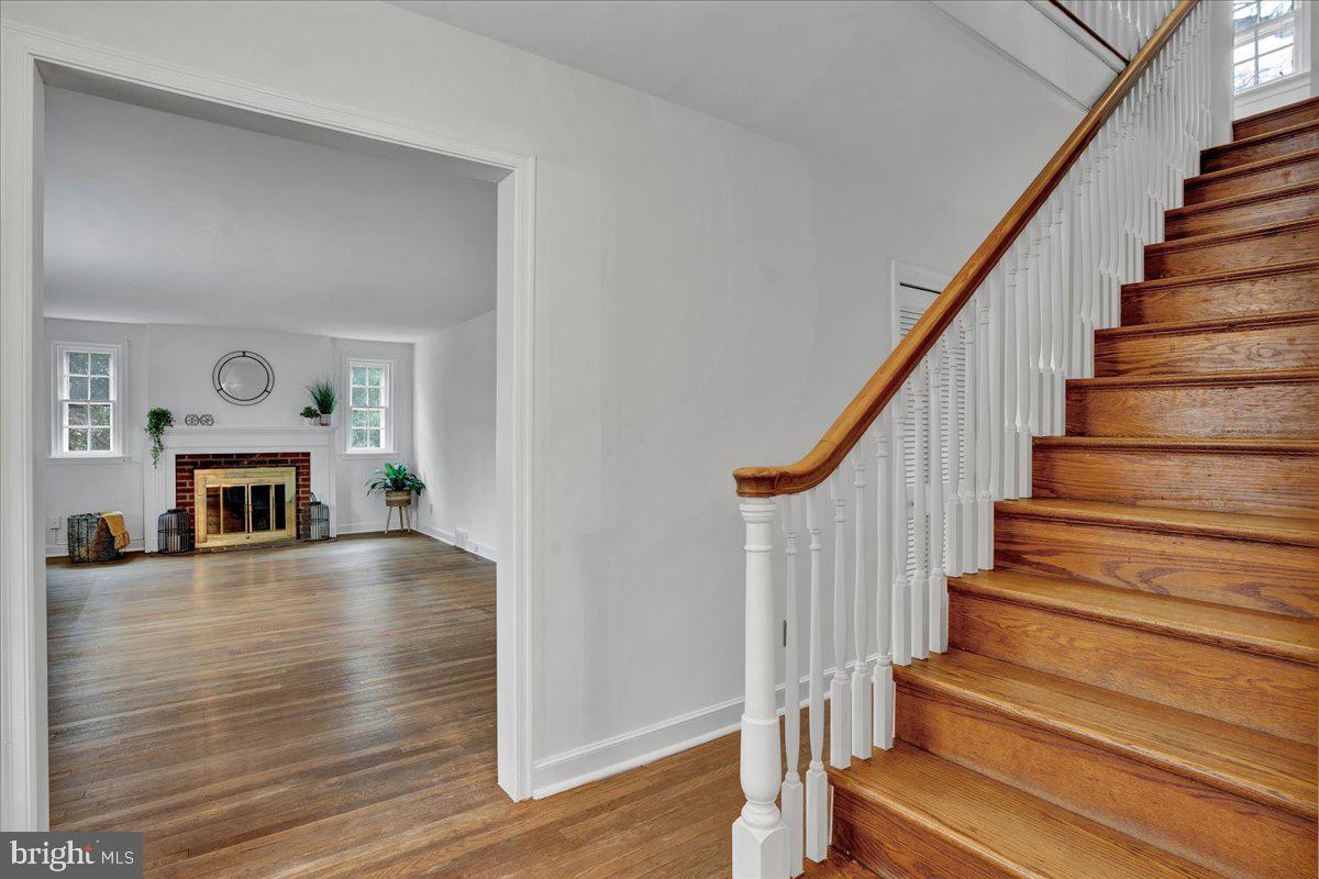 123 Hewett Road Wyncote, PA 19095 - Photo 8 of 32