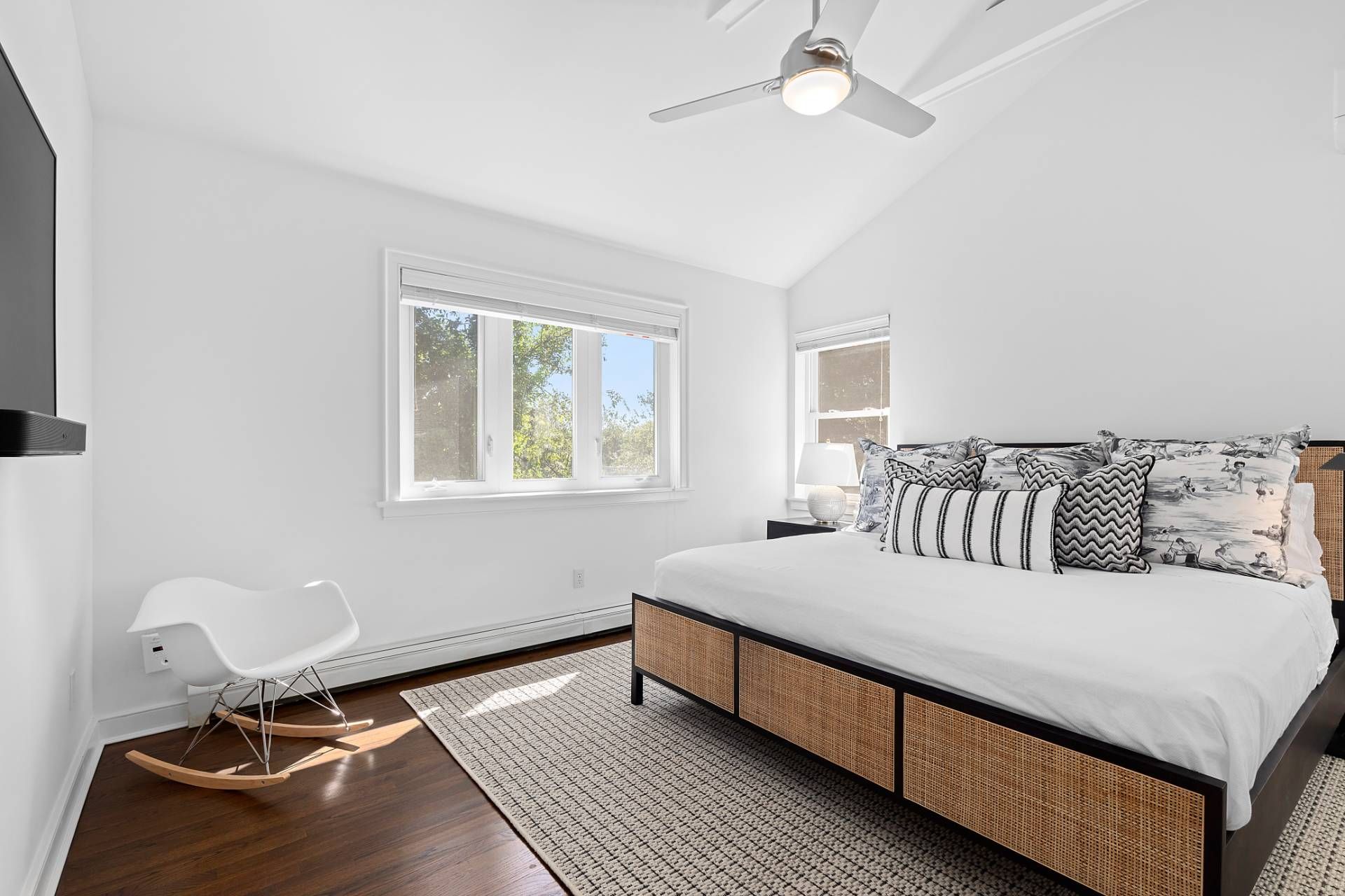 28 Ditch Plains Road Montauk, NY 11954 - Photo 8 of 30 a room with a bed and a window