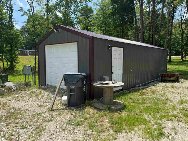 $235,000 | 20590 Apricot Road, Bristow, IN 47515