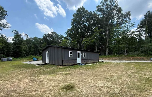 $235,000 | 20590 Apricot Road, Bristow, IN 47515
