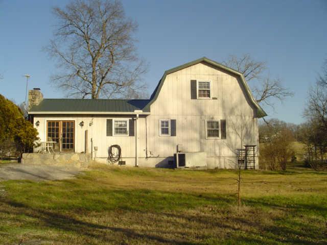 1250 Yell Road Lewisburg, TN 37091 - Photo 5 of 20 Back of House