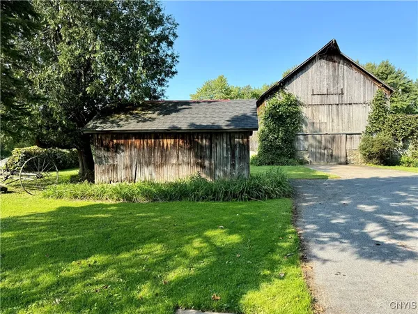 $440,000 | 3000 Haskins Road, Vienna, NY 13308