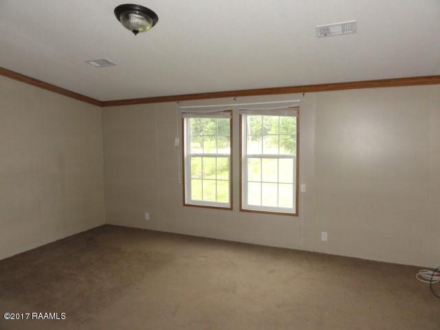 1704 Lagneaux Road Duson, LA 70529 - Photo 9 of 16 BEDROOM 1
